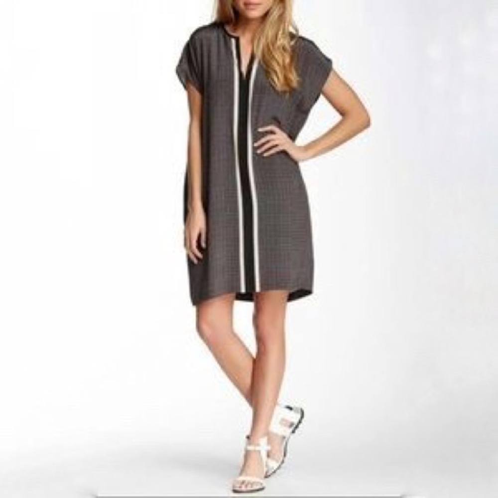 VINCE Silk Printed Shift Dress‎ Size Medium